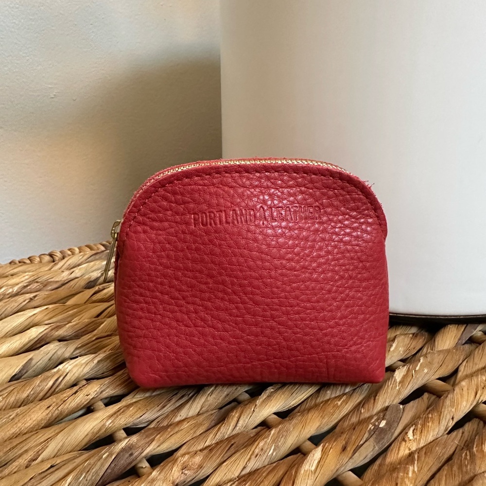 Portland Leather Luna Pouch - in Sugar